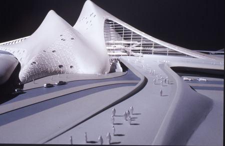 Zaha Hadid: Dubai opera house.