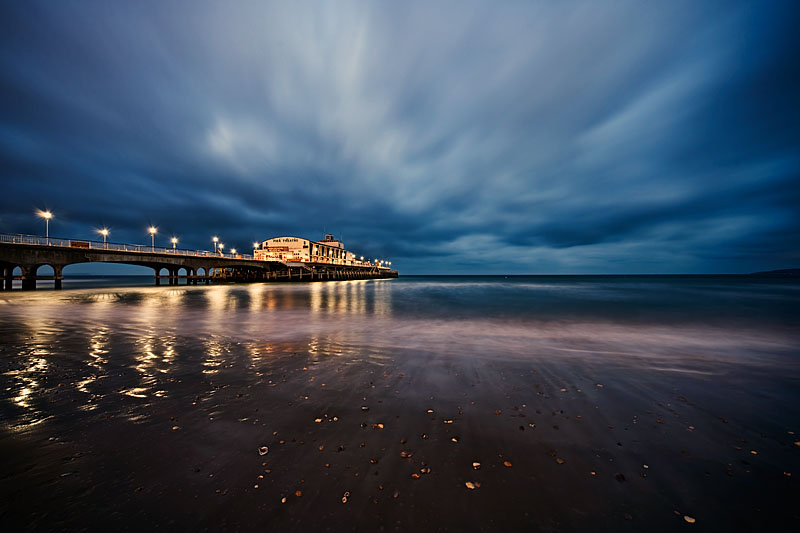 Andy Bell photography: Bournemouth Pier at night.