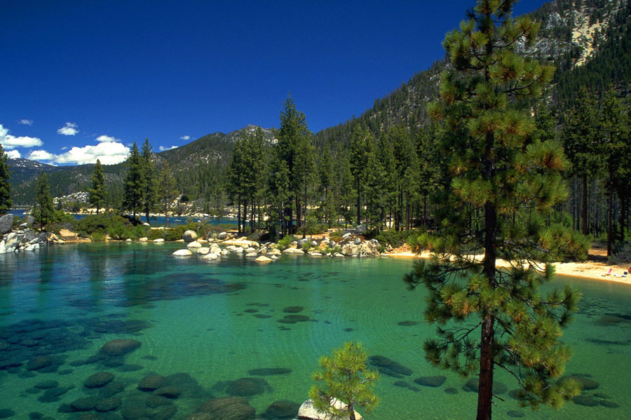 Crystal-clear water at Lake Tahoe (Photo: Christian Abe)