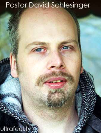 Pastor David Schlesinger von der 'Kirche der heiligen Pilze der Schweiz' (Sacred Mushroom Church of Switzerland)