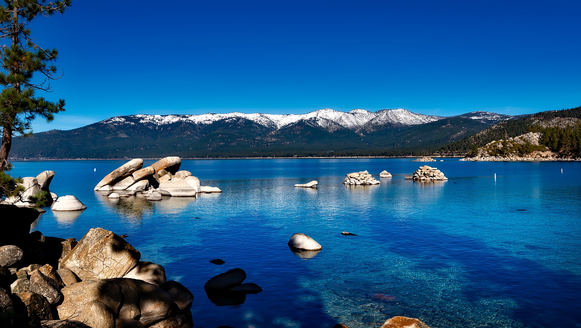 Snowy mountains over Lake Tahoe