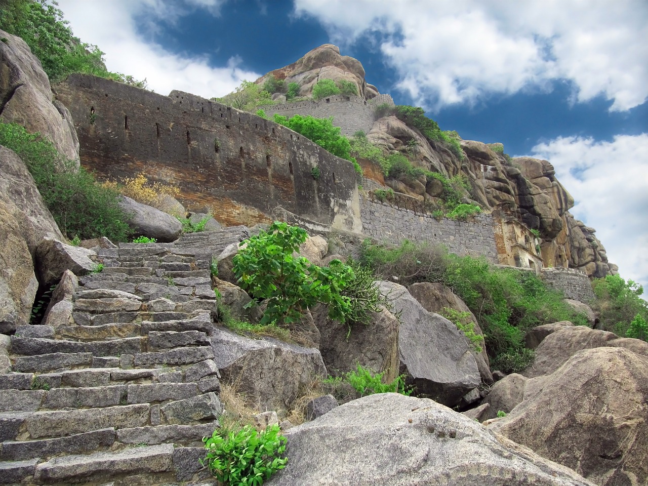 mountain-ruins-stairs-greenery