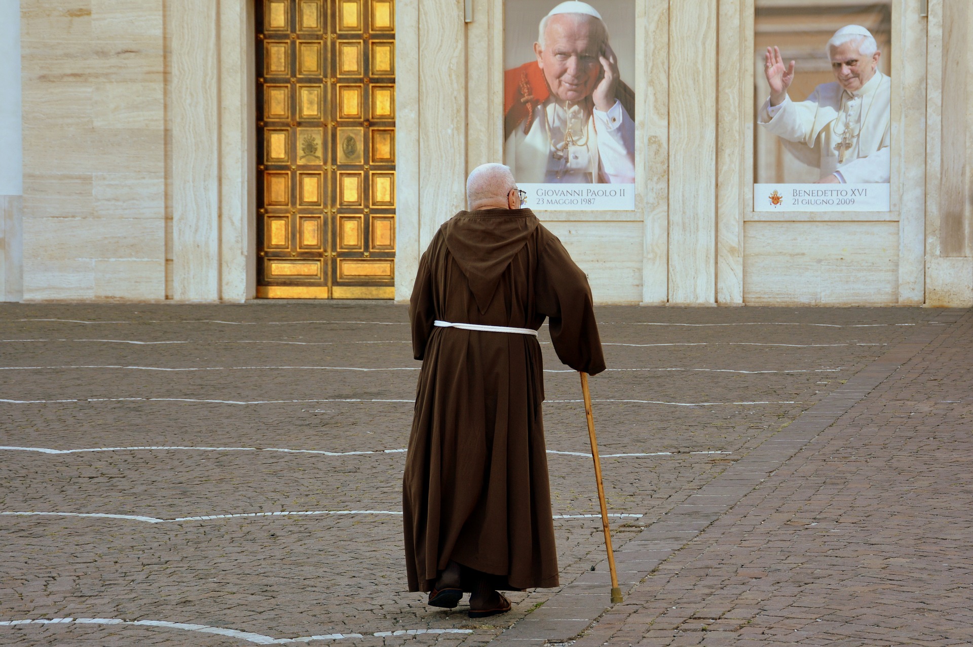 Popes in shop-windows and monk