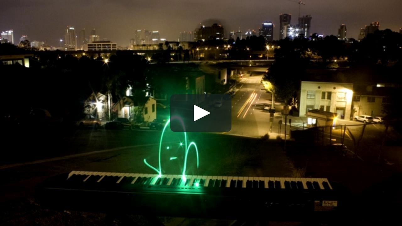 Ryan Cashman's installation plays piano with light